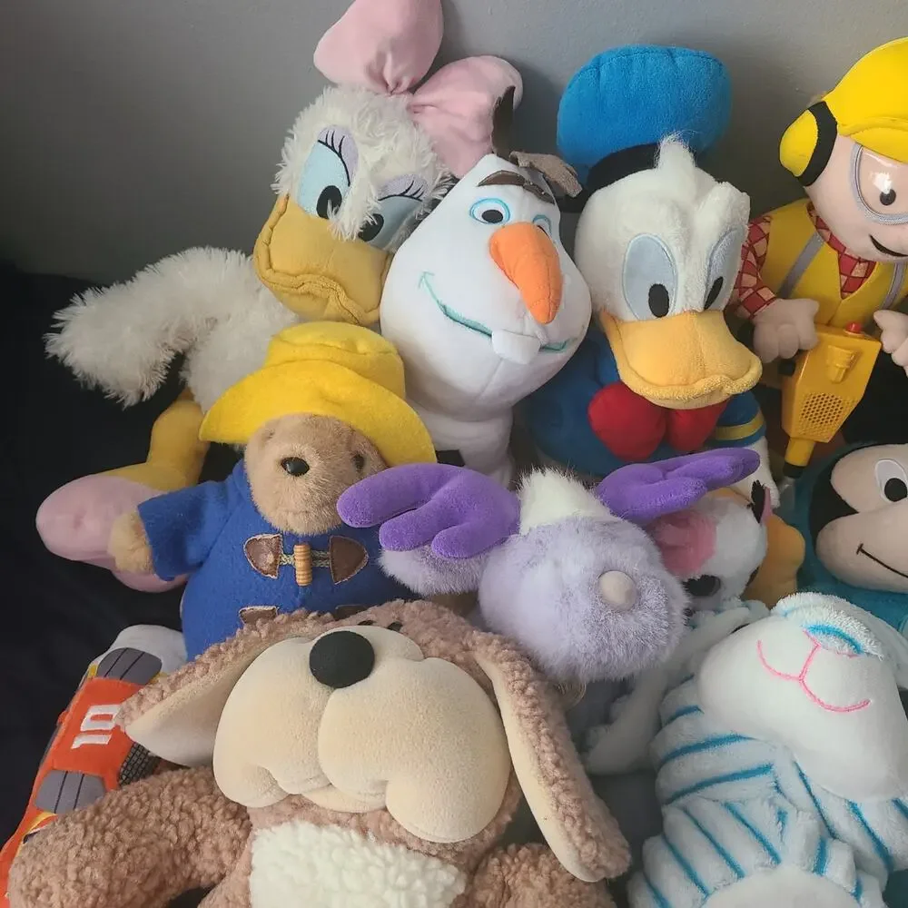 Plush lot of good brands